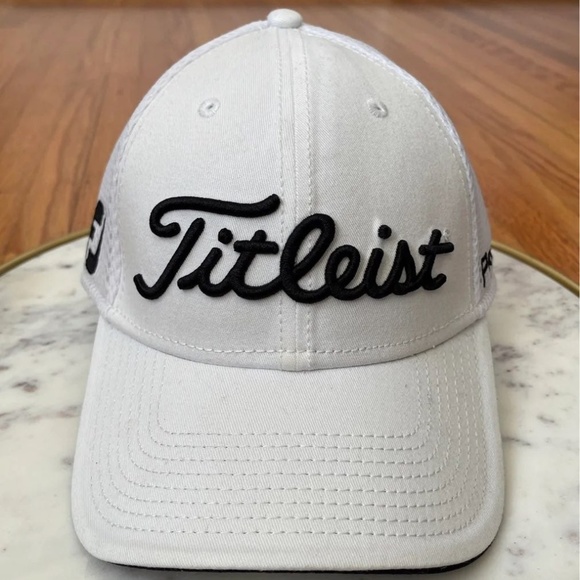 Titleist Golf Hat - Picture 1 of 3